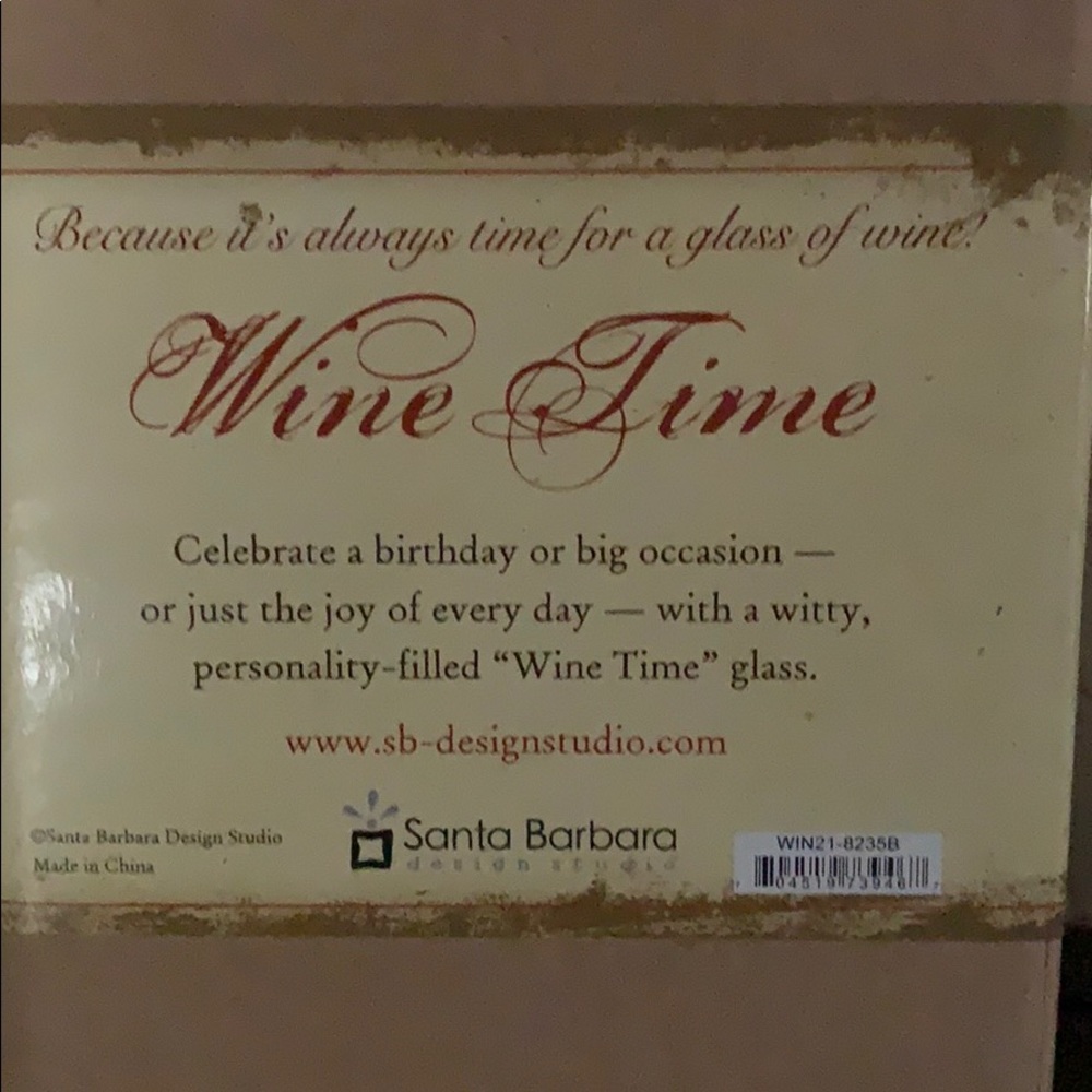 π 30 plus Birthday Wine Glass & Gift box - Picture 4 of 6